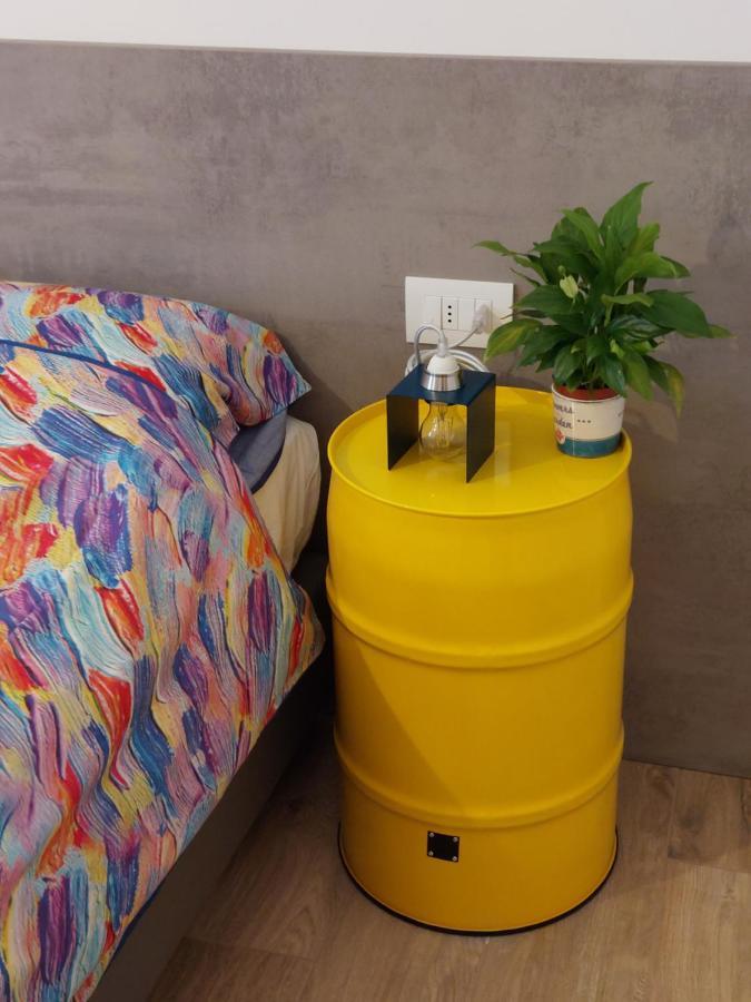 La Bougainville - Luxury Apartment Torbole Sul Garda Exteriör bild