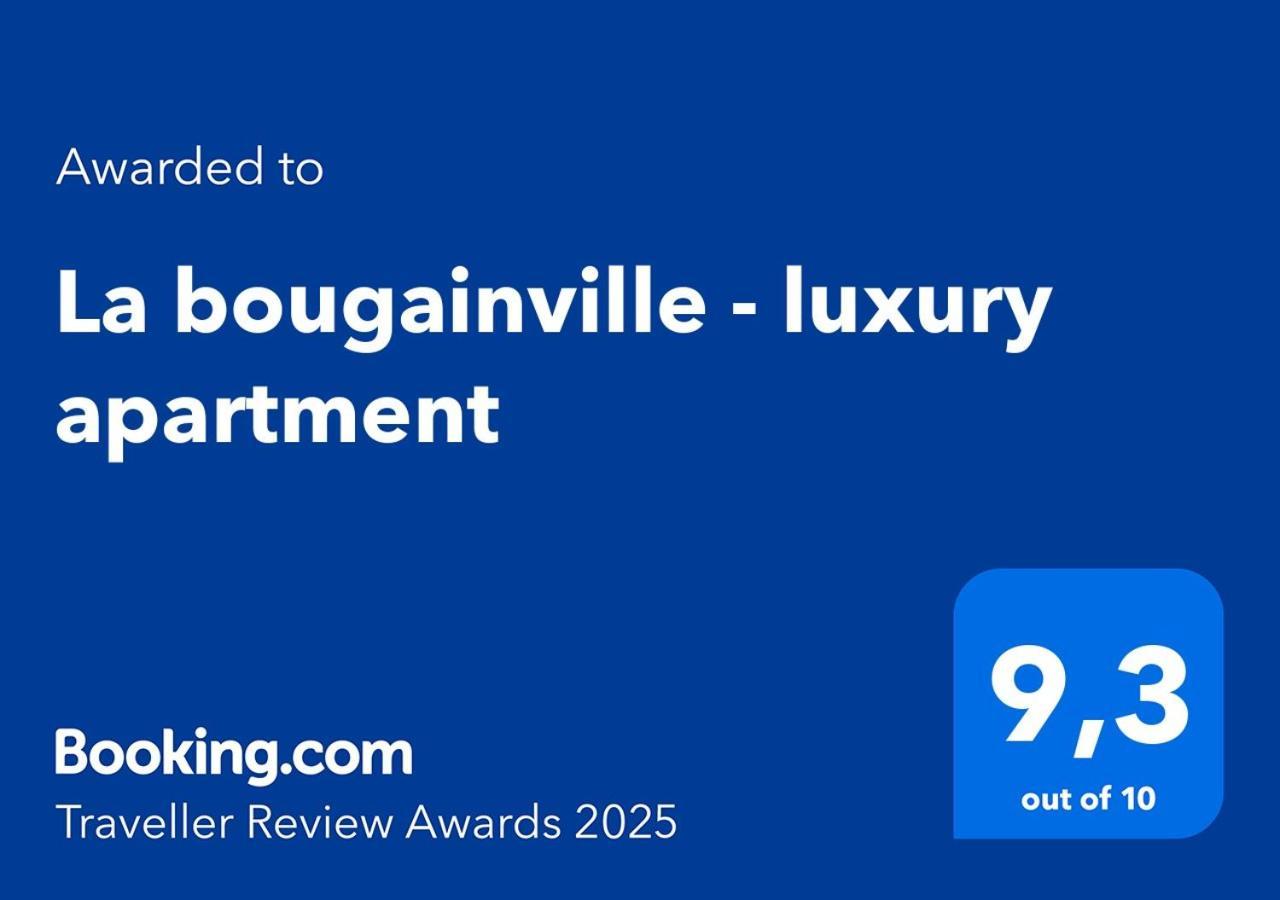 La Bougainville - Luxury Apartment Torbole Sul Garda Exteriör bild
